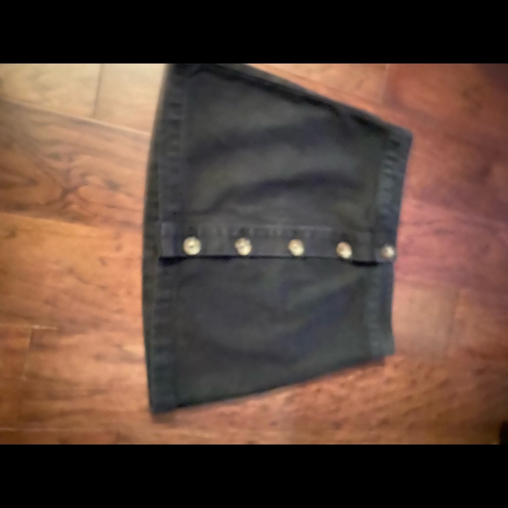 Womens black button skirt | size Small